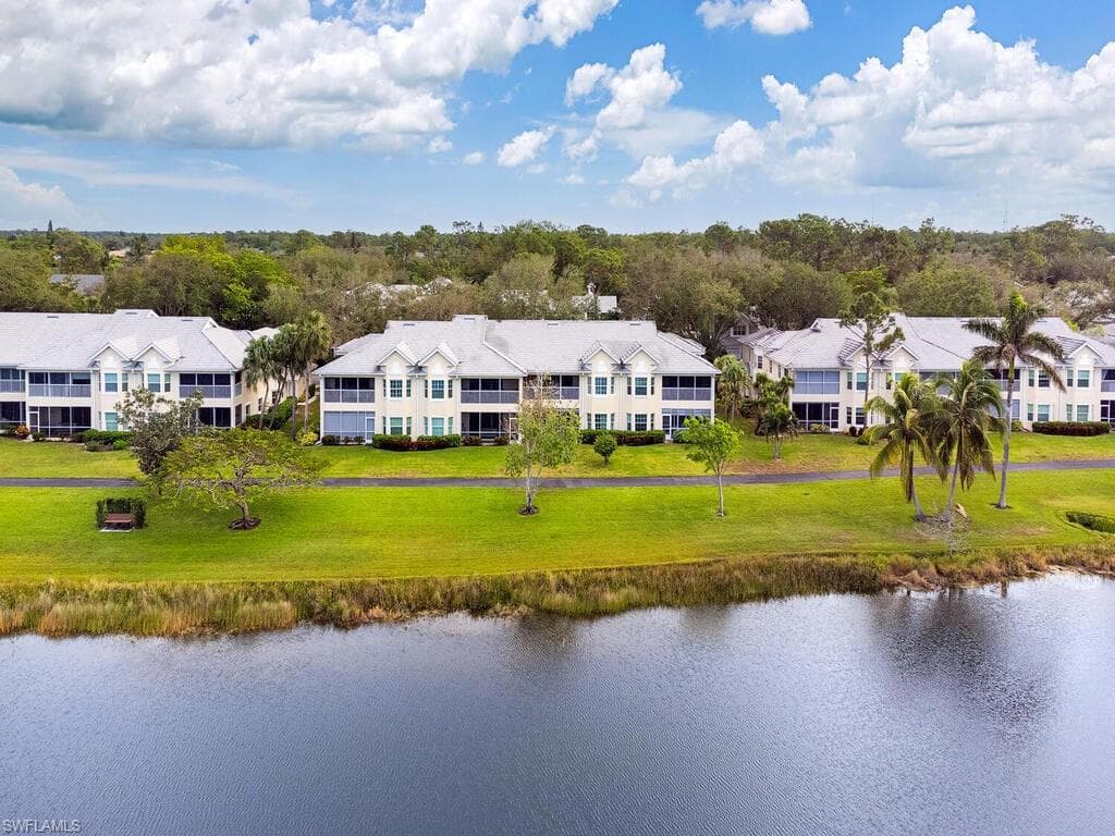 2839 Aintree Ln B202, Naples, FL 34112-5