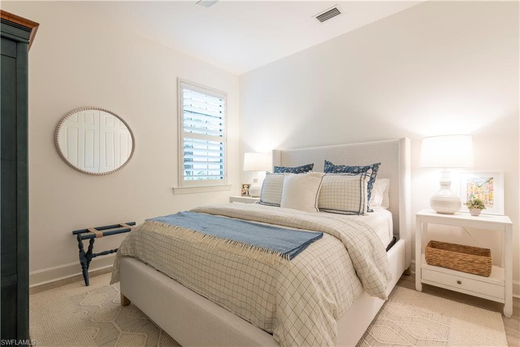 12046 Covent Garden Ct 901, Naples, FL 34120-21