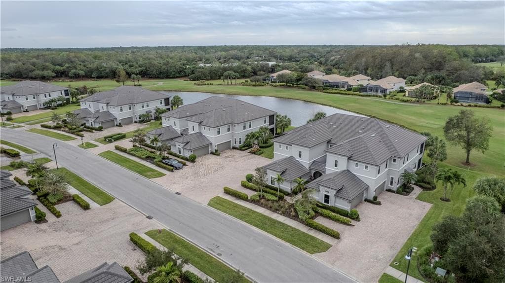 12046 Covent Garden Ct 901, Naples, FL 34120-29