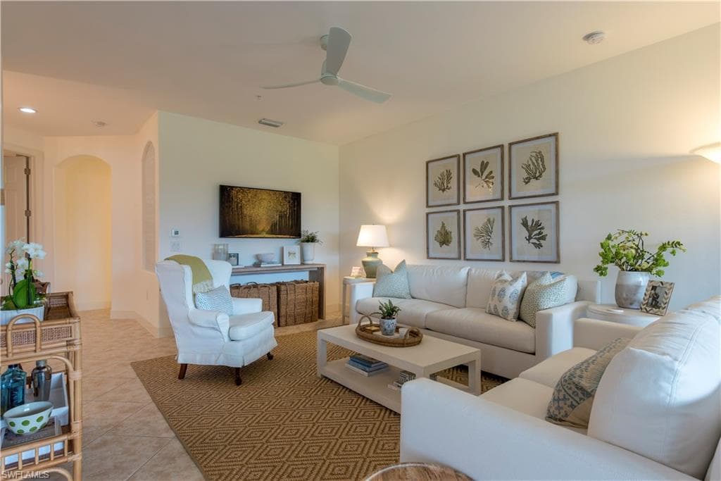 12046 Covent Garden Ct 901, Naples, FL 34120-3