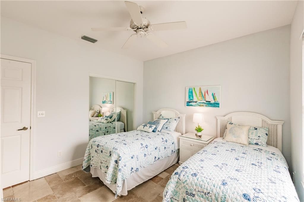 680 Wiggins Lake Dr 201, Naples, FL 34110-22
