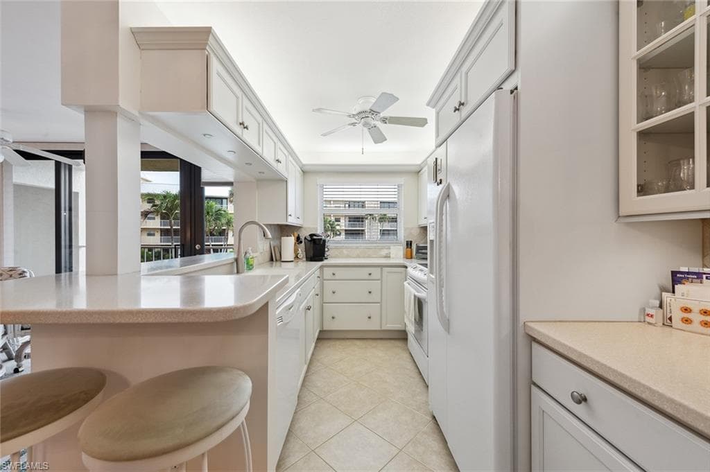3000 Gulf Shore Blvd N 214, Naples, FL 34103-6