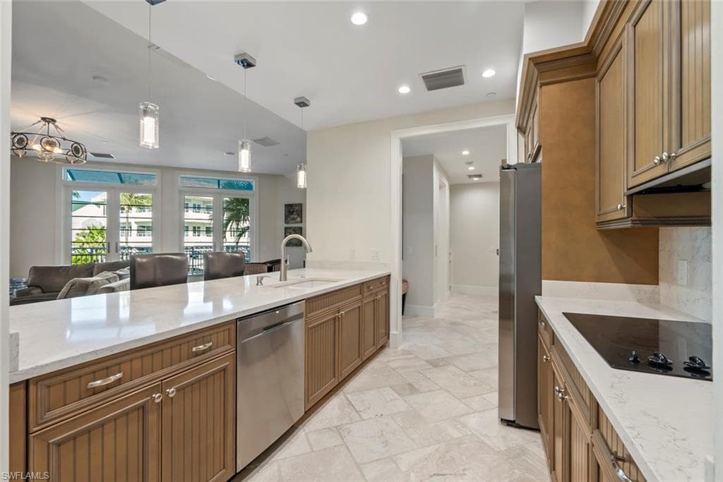 1001 10th Ave S C-1, Naples, FL 34102-14