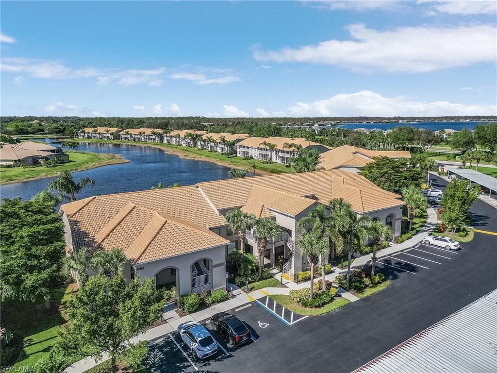 19980 Barletta Ln 916, Estero, FL 33928-4