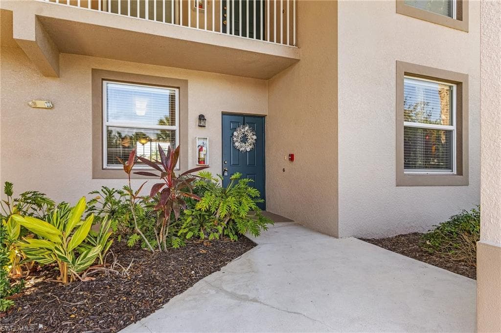 19980 Barletta Ln 916, Estero, FL 33928-5