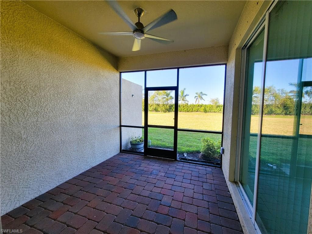 1696 Alameda Dr, Naples, FL 34120-14