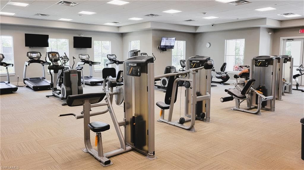 1696 Alameda Dr, Naples, FL 34120-18