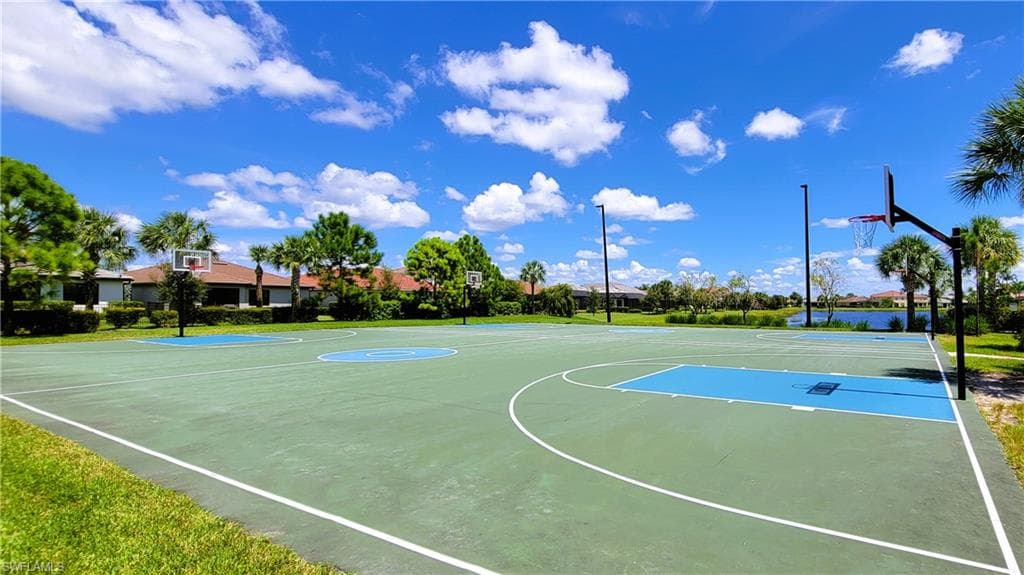 1696 Alameda Dr, Naples, FL 34120-21