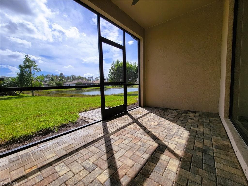 9183 Woodhurst Dr, Naples, FL 34120-14