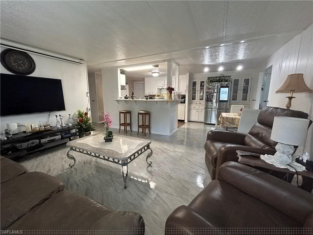 857 Manatee Rd, Naples, FL 34114-10