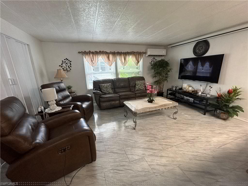 857 Manatee Rd, Naples, FL 34114-11