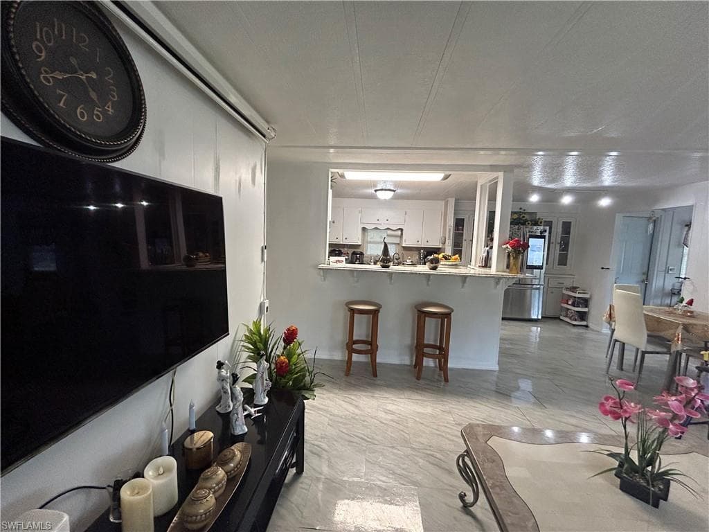 857 Manatee Rd, Naples, FL 34114-12