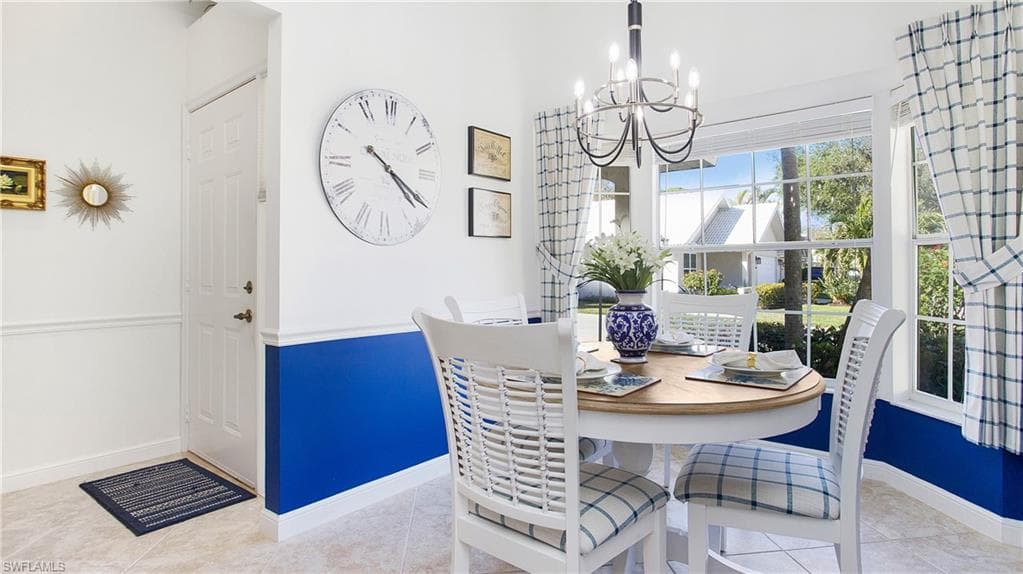 1562 Weybridge Cir 31, Naples, FL 34110-9
