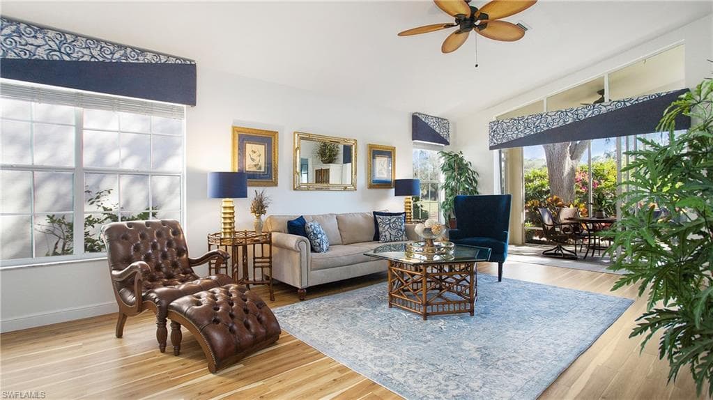 1562 Weybridge Cir 31, Naples, FL 34110-10