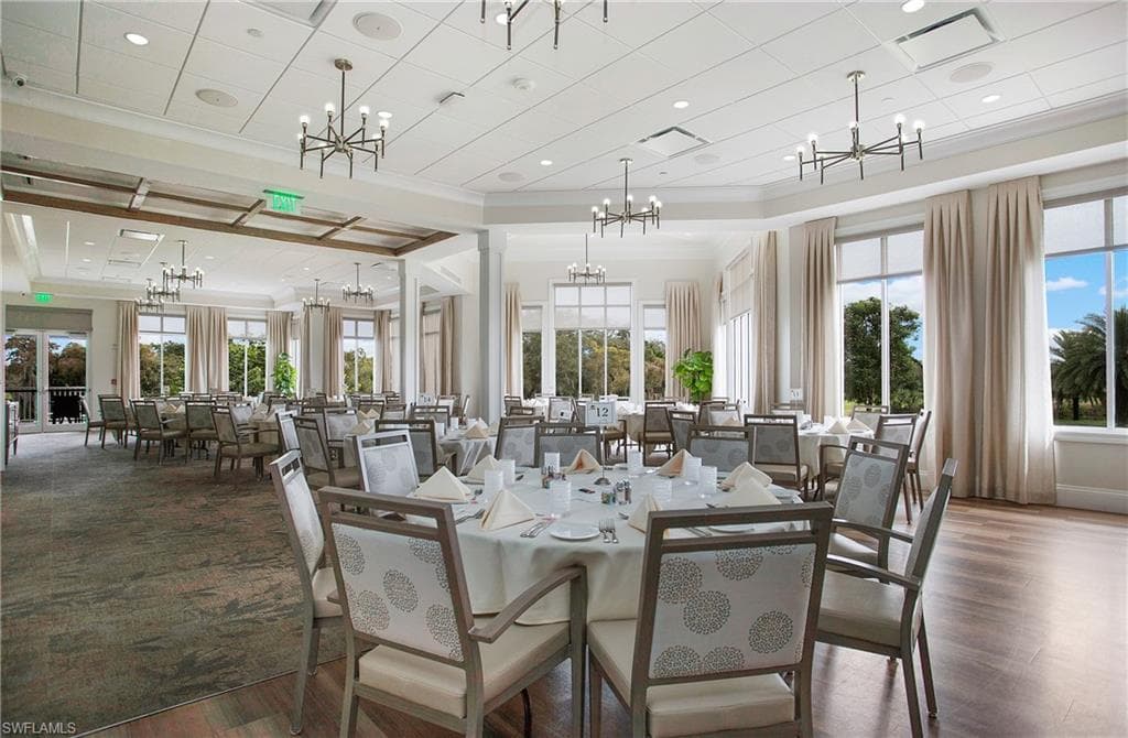 1562 Weybridge Cir 31, Naples, FL 34110-41
