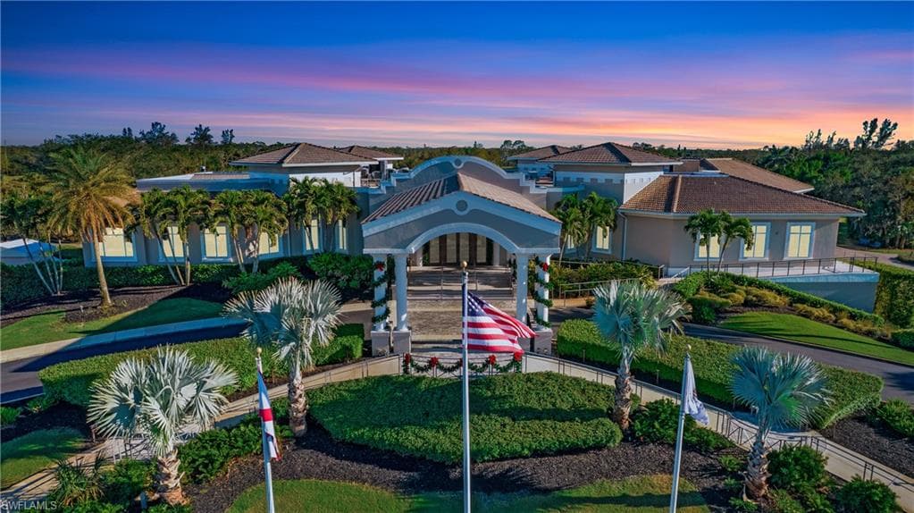 1562 Weybridge Cir 31, Naples, FL 34110-46