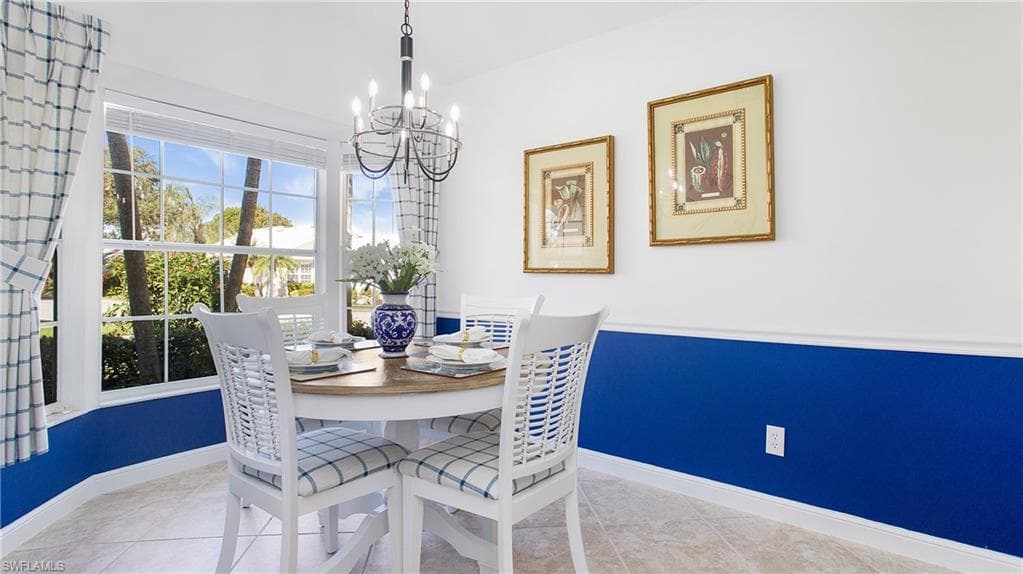 1562 Weybridge Cir 31, Naples, FL 34110-5