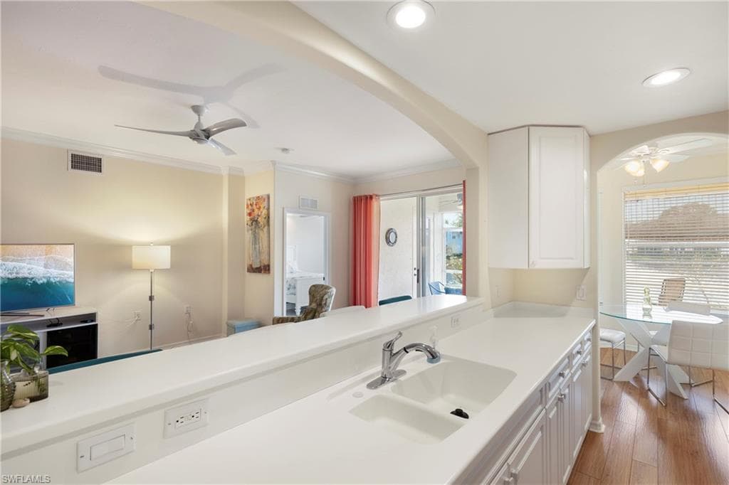 1182 Sweetwater Ln 1801, Naples, FL 34110-28
