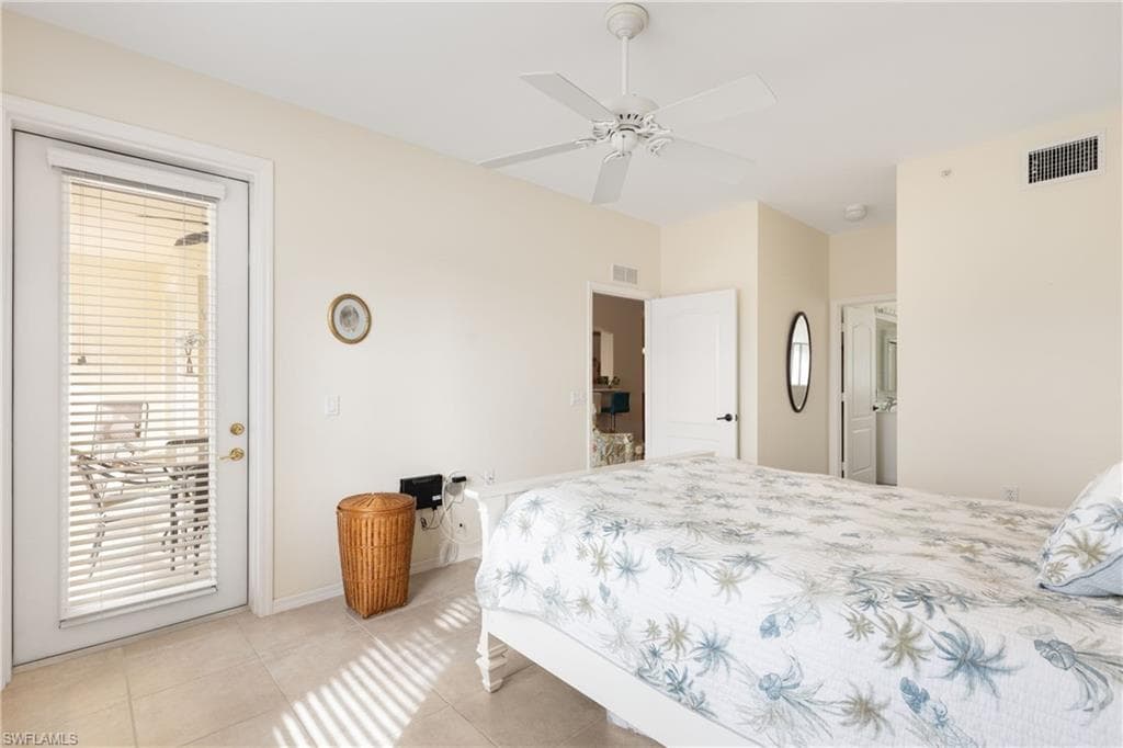 1182 Sweetwater Ln 1801, Naples, FL 34110-8