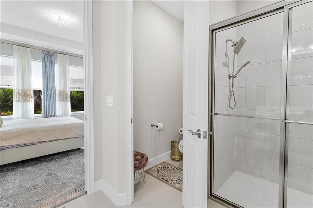 8070 Calle Canovas St, Naples, FL 34114-10