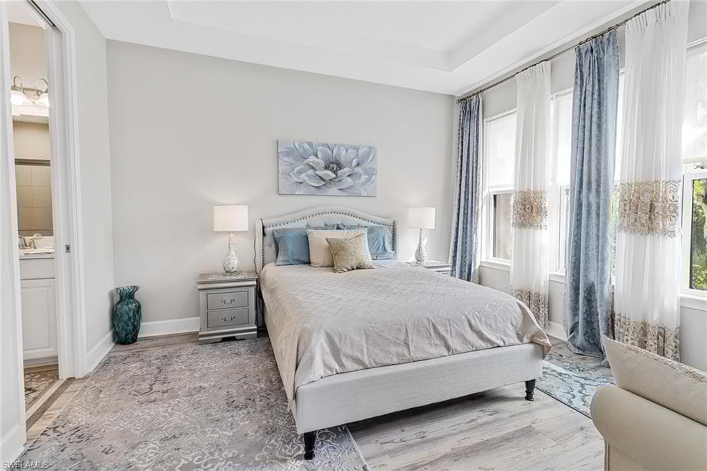8070 Calle Canovas St, Naples, FL 34114-6