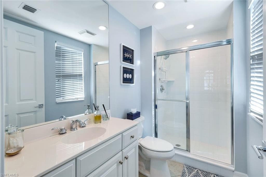 295 Grande Way 606, Naples, FL 34110-24
