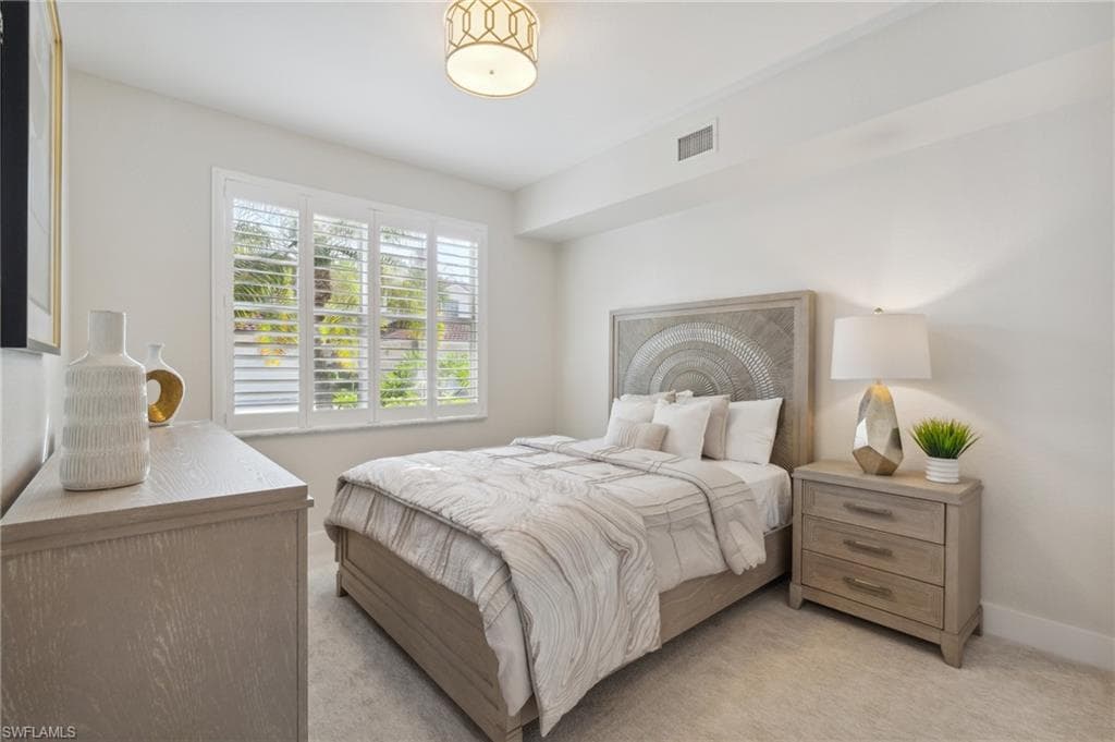 625 Lalique Cir 1401, Naples, FL 34119-24