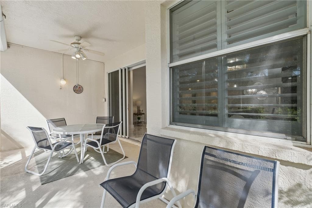 625 Lalique Cir 1401, Naples, FL 34119-30