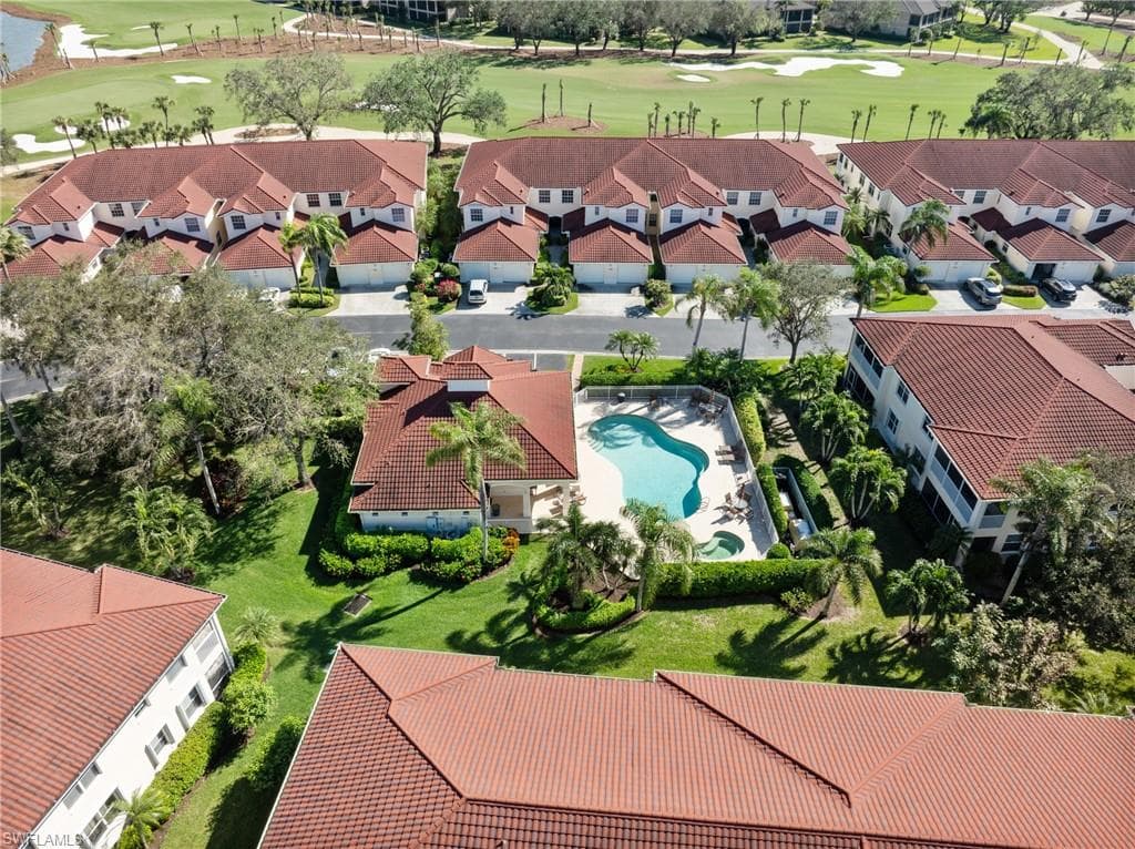 625 Lalique Cir 1401, Naples, FL 34119-44