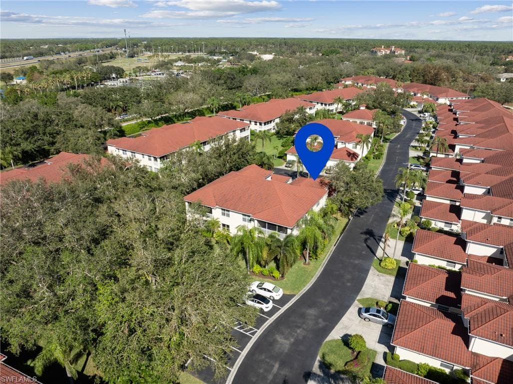 625 Lalique Cir 1401, Naples, FL 34119-47