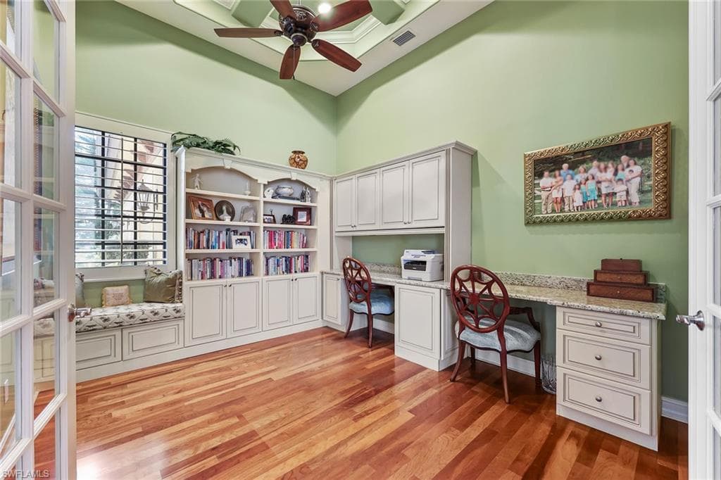7749 Classics Dr, Naples, FL 34113-14