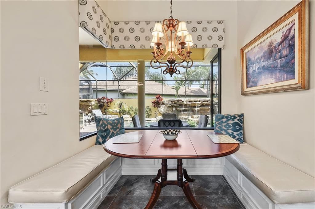 7749 Classics Dr, Naples, FL 34113-21