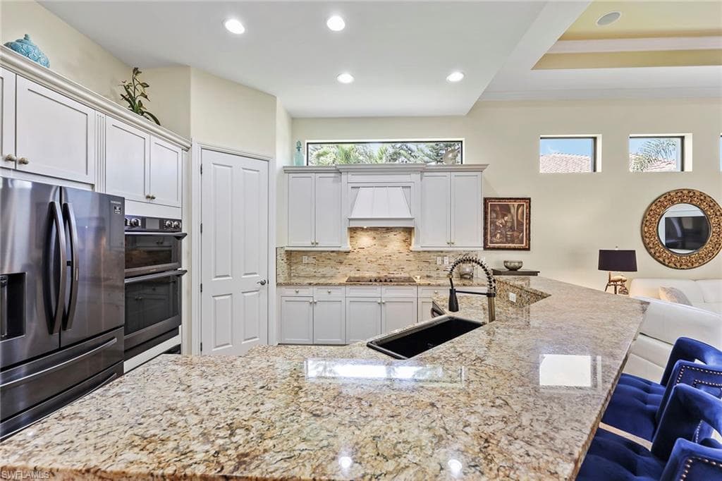 7749 Classics Dr, Naples, FL 34113-22