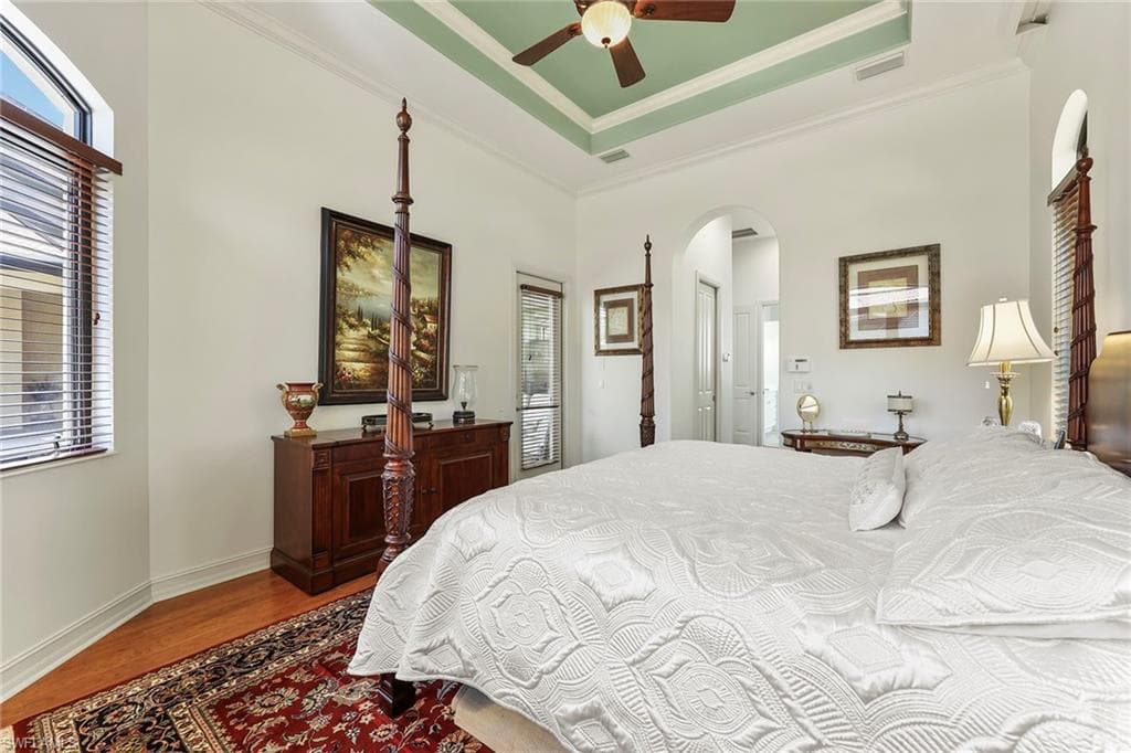 7749 Classics Dr, Naples, FL 34113-26