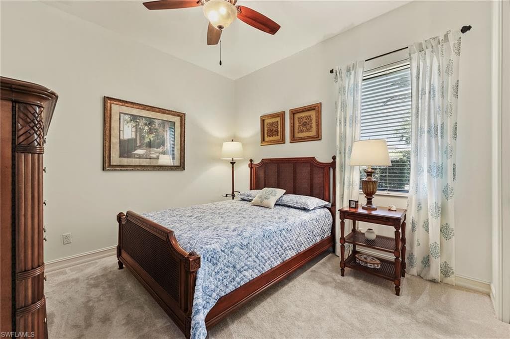 7749 Classics Dr, Naples, FL 34113-29