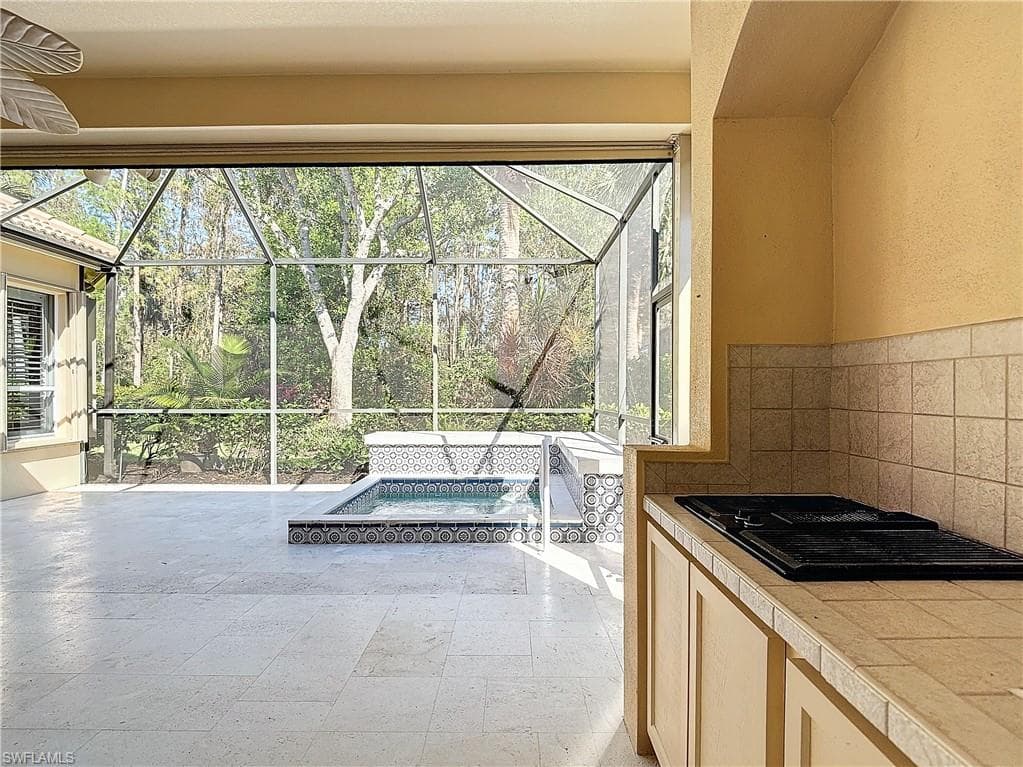 9190 Troon Lakes Dr, Naples, FL 34109-42