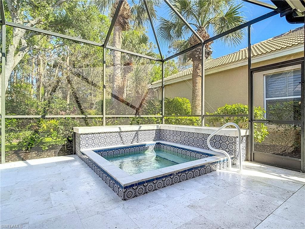 9190 Troon Lakes Dr, Naples, FL 34109-49