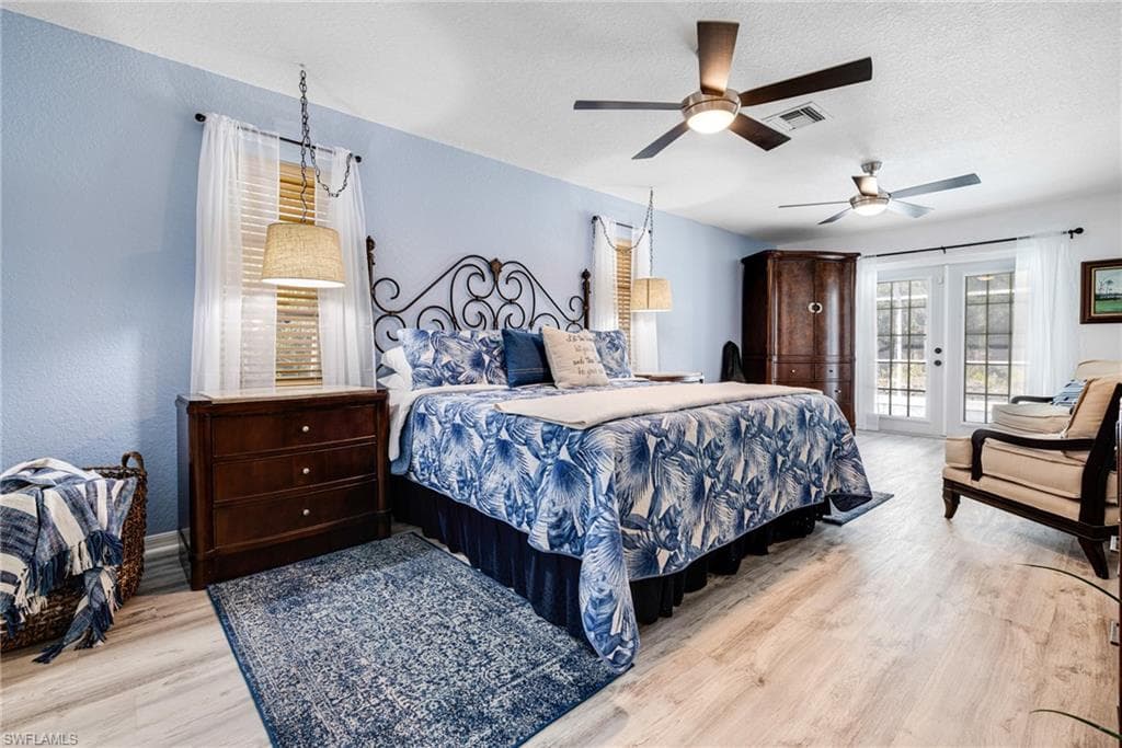 6266 Parkers Hammock Rd, Naples, FL 34112-12
