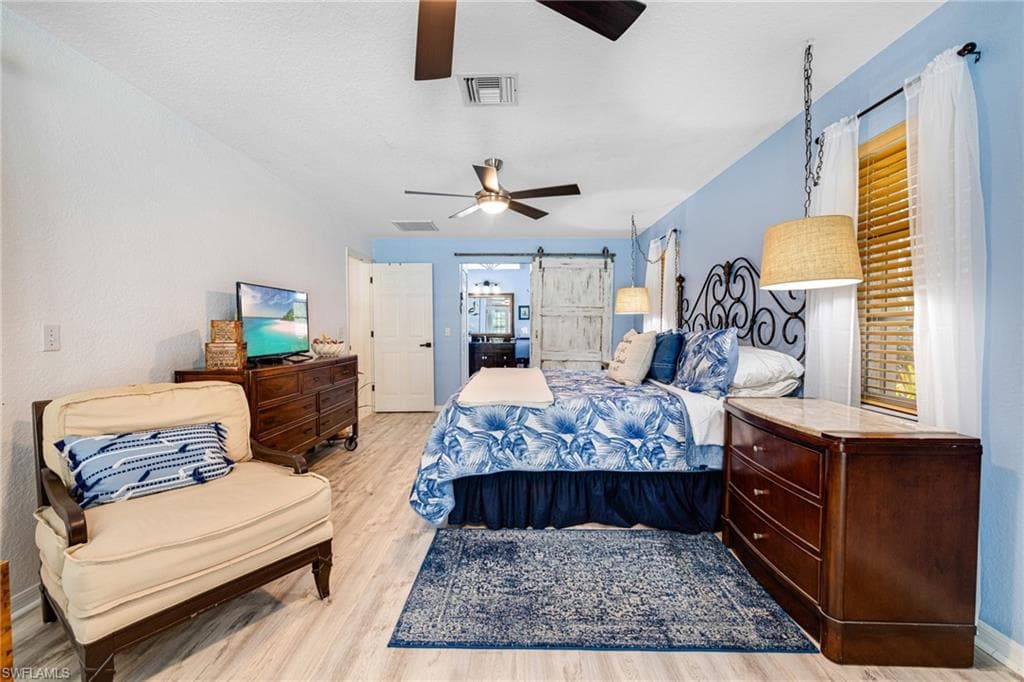 6266 Parkers Hammock Rd, Naples, FL 34112-13