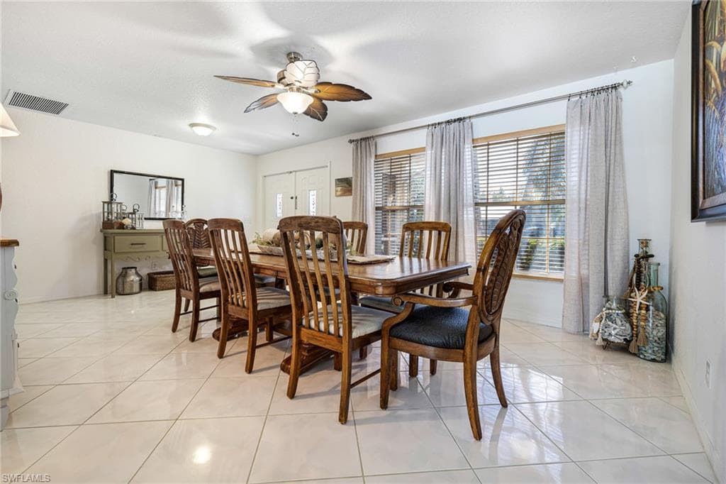 6266 Parkers Hammock Rd, Naples, FL 34112-8