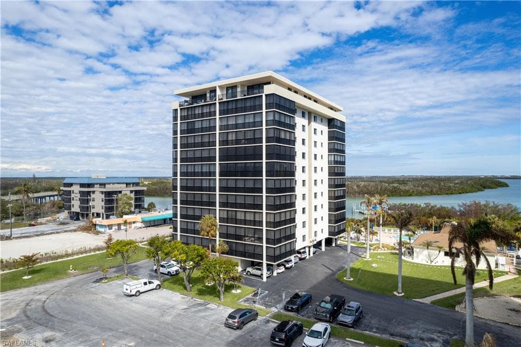 26131 Hickory Blvd 7d, Bonita Springs, FL 34134-38