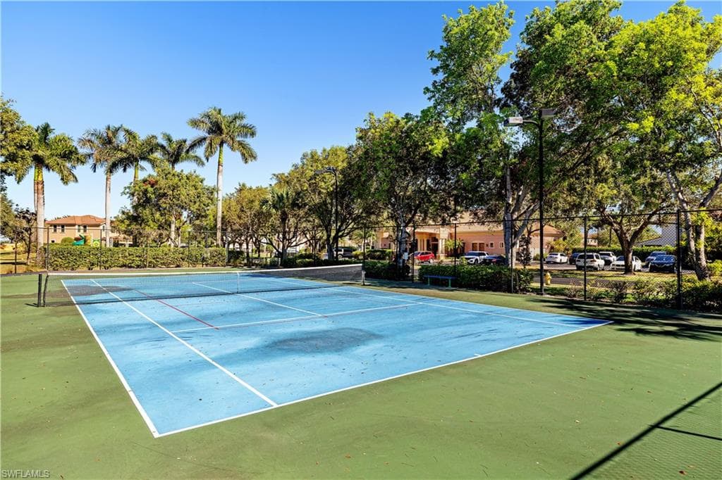 7591 Bristol Cir, Naples, FL 34120-34