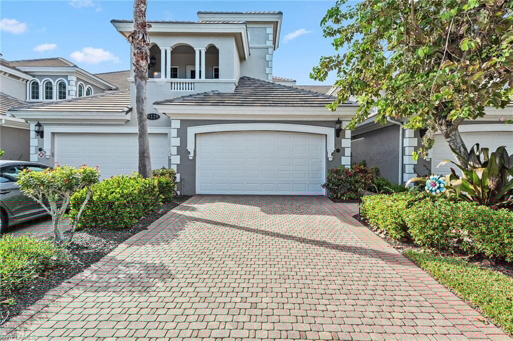 9229 Museo Cir 102, Naples, FL 34114-40