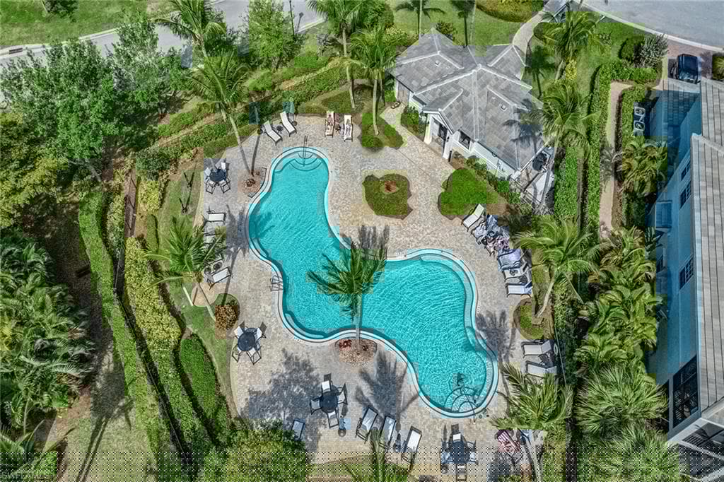9229 Museo Cir 102, Naples, FL 34114-41