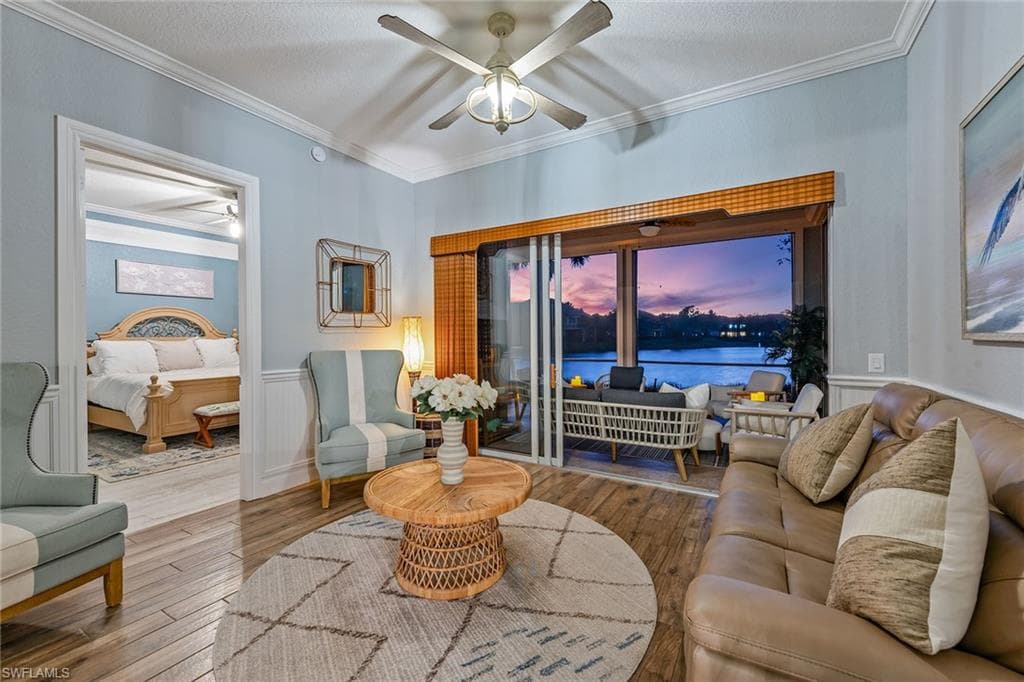 9229 Museo Cir 102, Naples, FL 34114-4