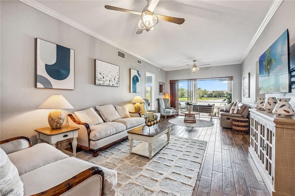 9229 Museo Cir 102, Naples, FL 34114-7