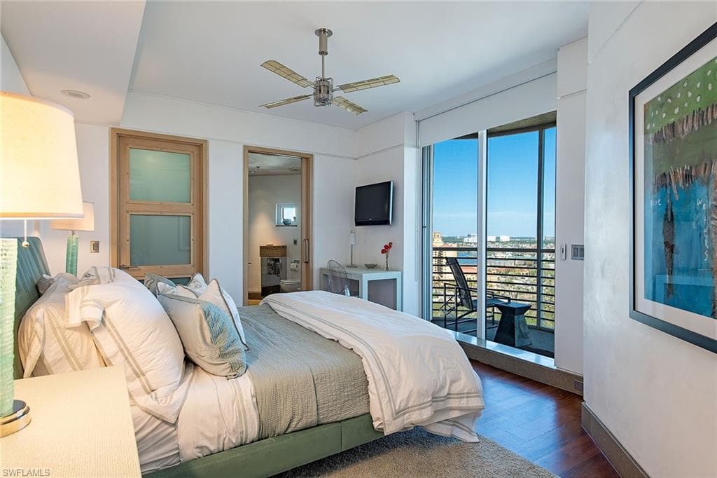 8231 Bay Colony Dr Ph-2201, Naples, FL 34108-19