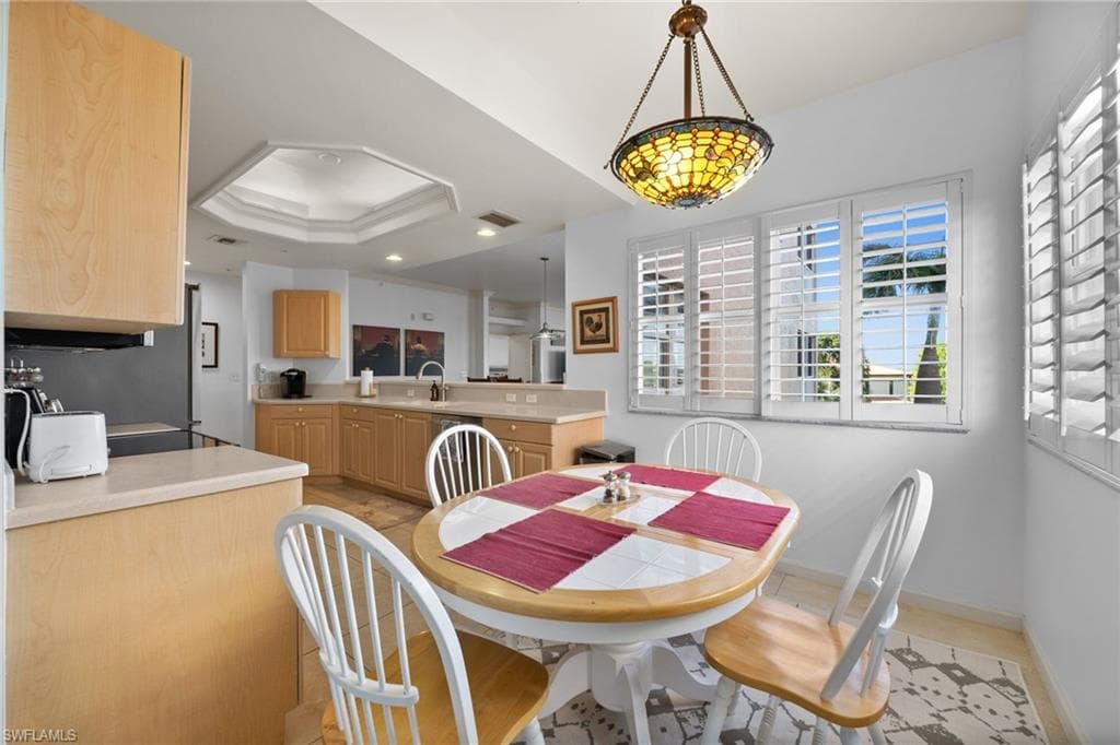 14819 Laguna Dr 203, Fort Myers, FL 33908-14