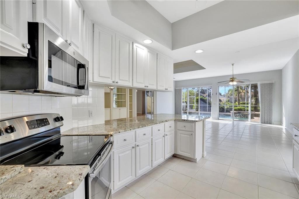 2918 Gilford Way, Naples, FL 34119-12