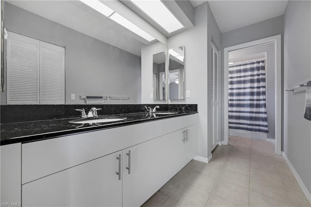 25431 Fairway Dunes Ct, Bonita Springs, FL 34135-21